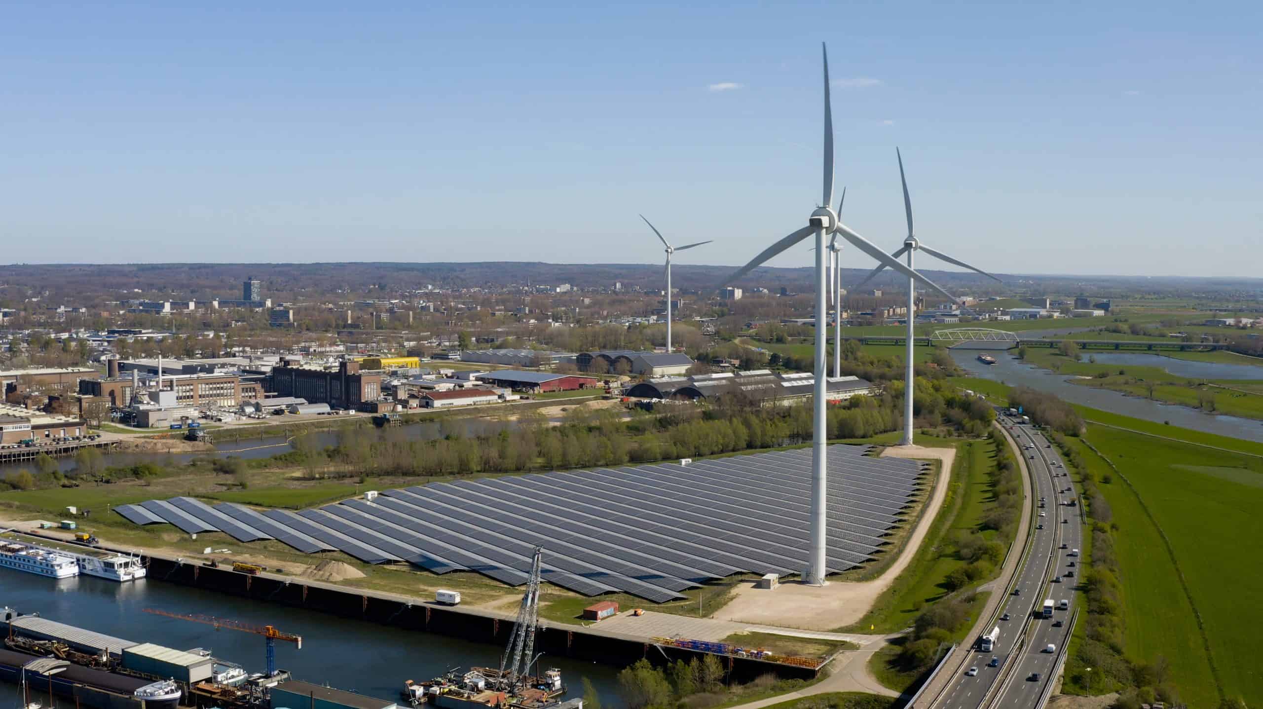 Zonnepark Koningspleij Arnhem presteert boven verwachting