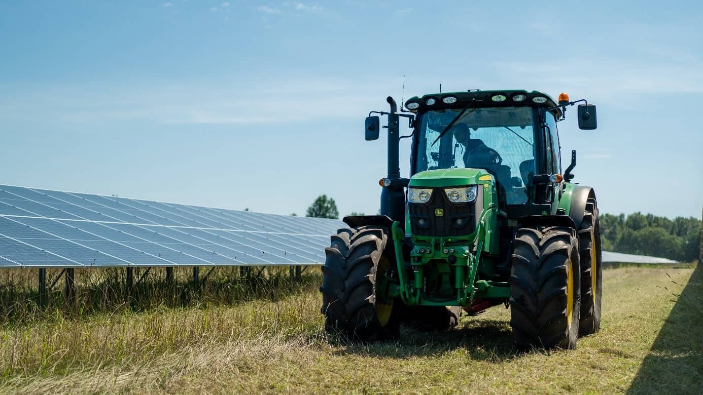 Agri-PV in Nederland: zon én landbouw op één veld